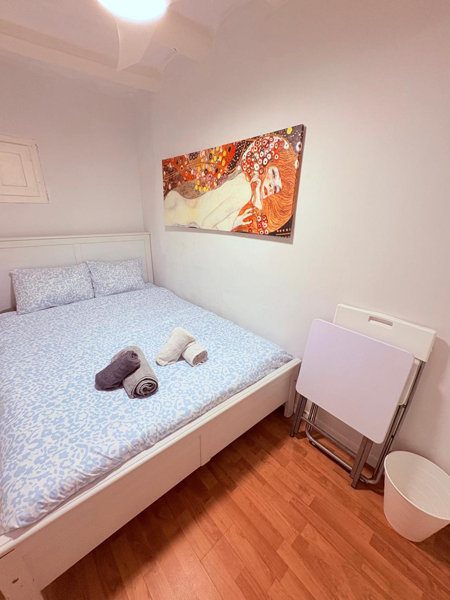 Stunning Flat For 6 People 3 Blocks From The Beach Plus Welcome Breakfast Βαρκελώνη Εξωτερικό φωτογραφία