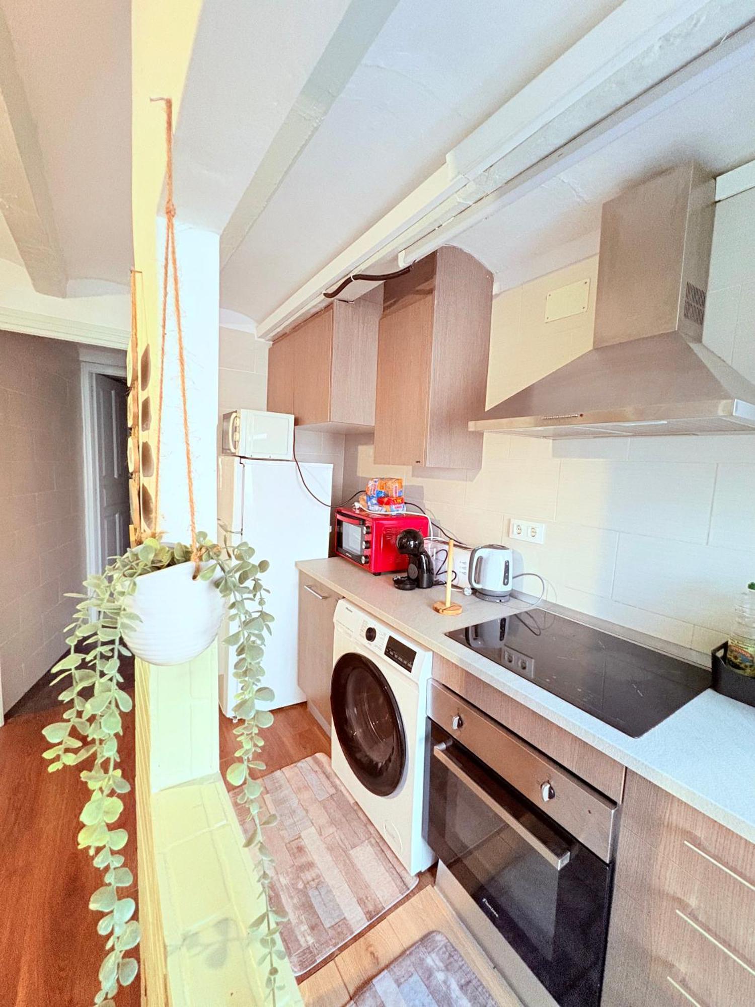 Stunning Flat For 6 People 3 Blocks From The Beach Plus Welcome Breakfast Βαρκελώνη Εξωτερικό φωτογραφία
