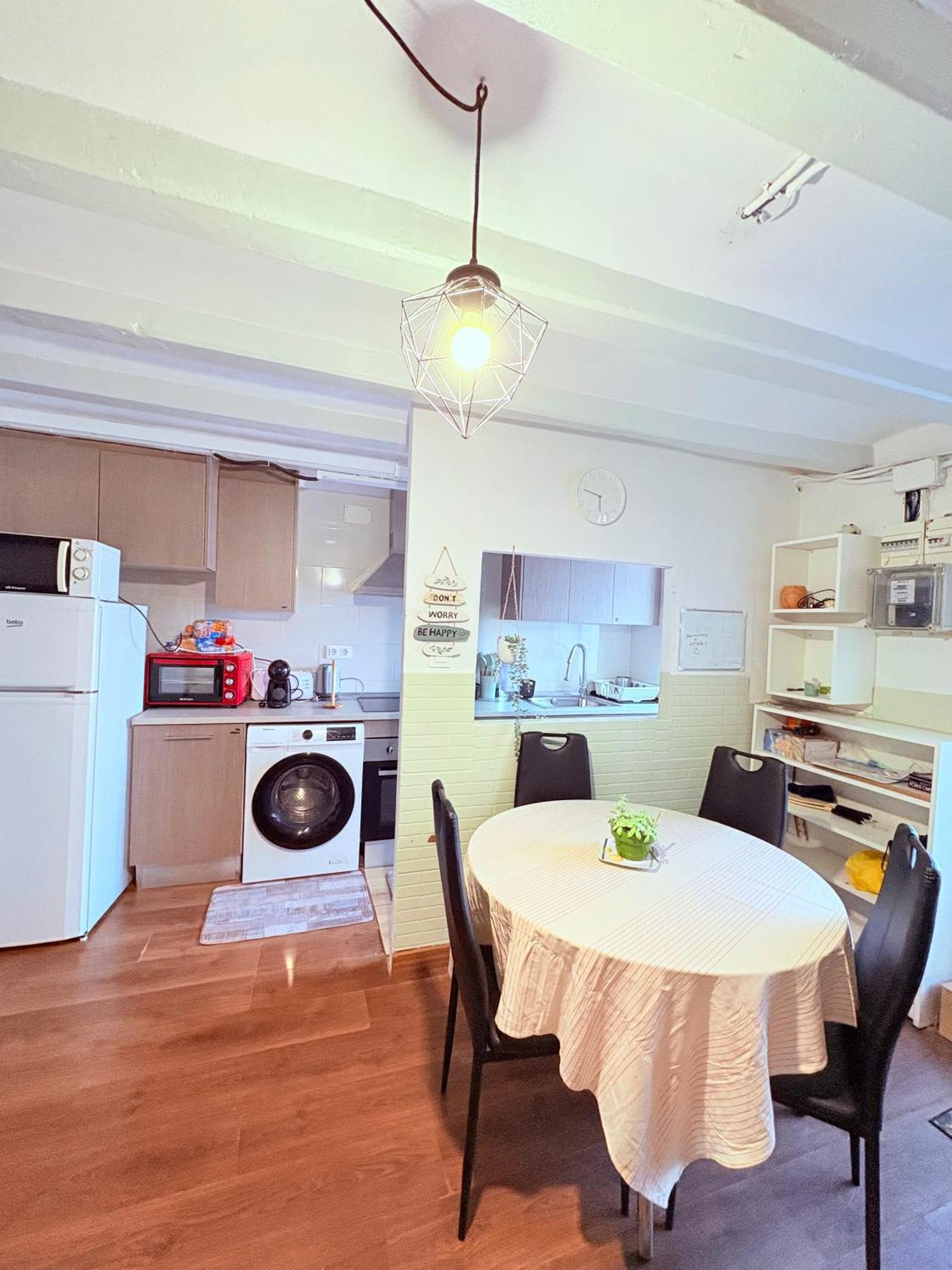 Stunning Flat For 6 People 3 Blocks From The Beach Plus Welcome Breakfast Βαρκελώνη Εξωτερικό φωτογραφία